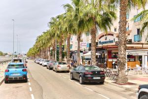 The surrounding neighborhood or a neighborhood close to Az apartmant