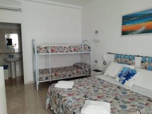 Photo de la galerie de l'établissement La Trinacria di Capo Passero, à Portopalo di Capo Passero 33 autres photos