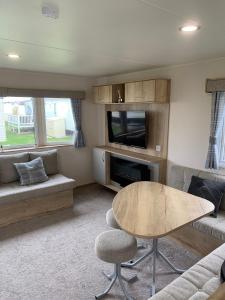 Foto dalla galleria di Whitstable, DP42, 2 bed park home, Alberta Holiday Park a Whitstable