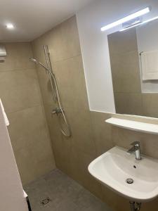 Koupelna v ubytování Smart Stay Rooms Feldkirch