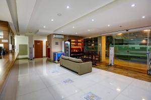 Lobby o reception area sa Transamerica Fit Vitória Praia de Camburi