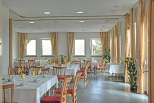 Ресторан / где поесть в Landhotel Gasthof am Berg
