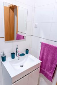Koupelna v ubytování Urban Praia Maria - ApartHotel + 26 fotografií