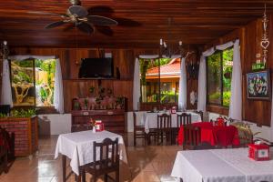 Restoran atau tempat lain untuk makan di Hotel y Restaurante Las Tablitas