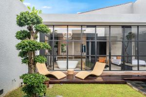 Χώρος καθιστικού στο Rouge - Loft Minado