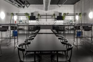 Cabinn Copenhagen的厨房或小厨房
