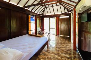 Gallery image of Hotel dan Gazebo Pinggir Kali Prigen Mitra RedDoorz in Pasuruan