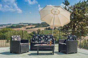 A seating area at Villa Rosa