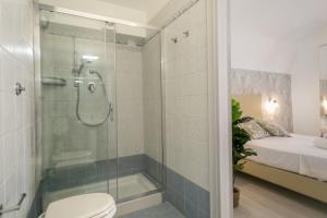 Kúpeľňa v ubytovaní White Candia Guesthouse
