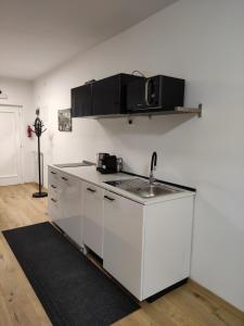 A kitchen or kitchenette at Apartment Hagen