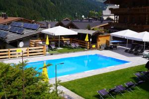 Bazén v ubytování Hotel Aschauer Hof z'Fritzn nebo v jeho okolí