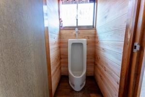 A bathroom at Bunzaemon