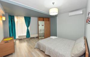 Postel nebo postele na pokoji v ubytování Royal Accommodation