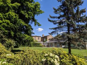 The building where the hotel is located 