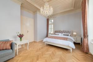 Posteľ alebo postele v izbe v ubytovaní Hotel & Restaurant Chateau Trnová