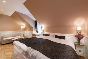 Posteľ alebo postele v izbe v ubytovaní Hotel & Restaurant Chateau Trnová