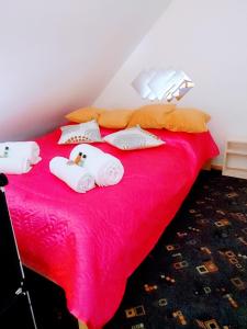 Posteľ alebo postele v izbe v ubytovaní Apartamenty Niebo