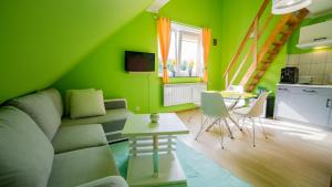 Kuchyňa alebo kuchynka v ubytovaní Apartamenty Niebo