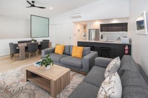 Posezení v ubytování Town Scape - Margaret River