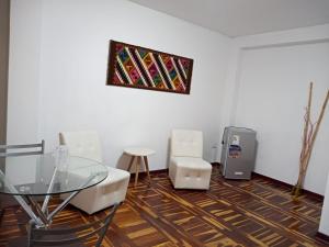 Posezení v ubytování Peruvian Family Hostal Miraflores