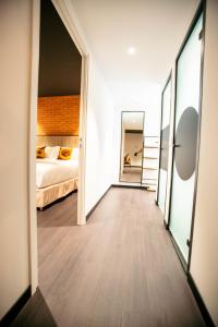 Voodi või voodid majutusasutuse ONOMO Hotel Kampala toas