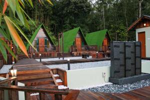 Imagine din galeria proprietății Rustcamps Glamping Resort în Genting Highlands +23 fotografii