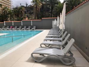 The swimming pool at or close to 907 Estudio con terraza Puerto de la Cruz Martianez