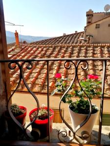 A balcony or terrace at IL TROTTAPIANO HOME