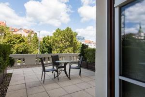 Un balcón o terraza de Radisson Blu Carlton Hotel, Bratislava