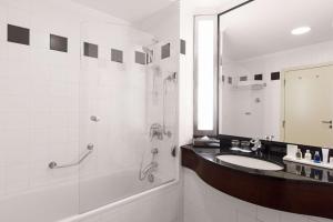 Un baño de Radisson Blu Carlton Hotel, Bratislava