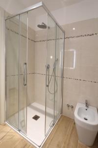 Kúpeľňa v ubytovaní Ca' del Pittor Apartments - Tiziano + 7 fotografií
