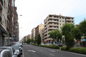 The surrounding neighborhood or a neighborhood close to a vendégházakat