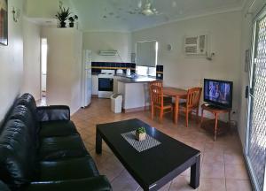 A seating area at Sea View Villa. 2 bedroom. Sleeps 4. Free WIFI