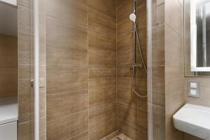 Kúpeľňa v ubytovaní Sea Symphony Design Apartment + 10 fotografií