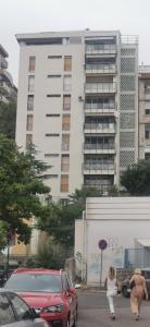 Budova, v ktorej sa apartmán nachádza