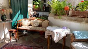 Area soggiorno di LINZ CITY CENTER - Historisches Apartment & Refugium
