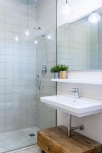 Kúpeľňa v ubytovaní AoA Green Gardens Suites