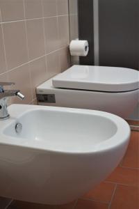 A bathroom at Dimora Toscana