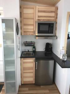 Köök või kööginurk majutusasutuses Blue View Cabin 3B With private hot tub