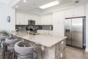 Nhà bếp/bếp nhỏ tại Phoenix Gulf Shores 404