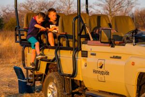 Hosté ubytování Honeyguide Ranger Camp
