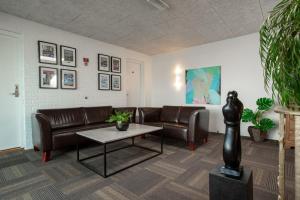 Dolphin Hotel Herning的休息区
