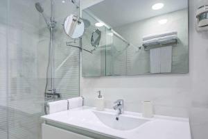 Łazienka w obiekcie Two Dreams Luxury Villa