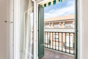 Fotografia z galérie ubytovania Gran apartamento en el centro histórico con parking gratuito 4 habitaciones por KEYWISE v destinácii Málaga