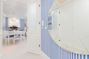 Zdjęcie z galerii obiektu Sailor Apartment Jastrzębia Góra by Renters Prestige w Jastrzębiej Górze