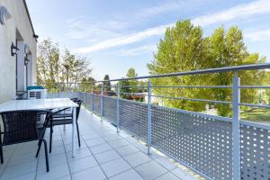 Balkon lub taras w obiekcie Sailor Apartment Jastrzębia Góra by Renters Prestige