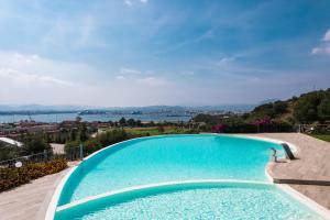 Bazén v ubytování Hotel dP Olbia - Sardinia nebo v jeho okolí