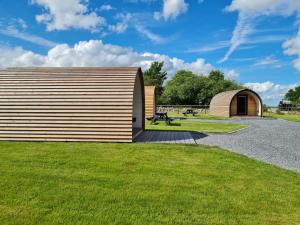 Vonkajšia záhrada v ubytovaní Eastridge Glamping - Camping Pods