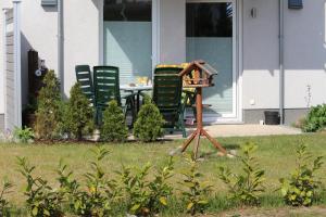 Taman di luar Ferienwohnung Tornow