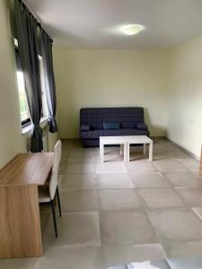 Posedenie v ubytovaní La Villa Hostal